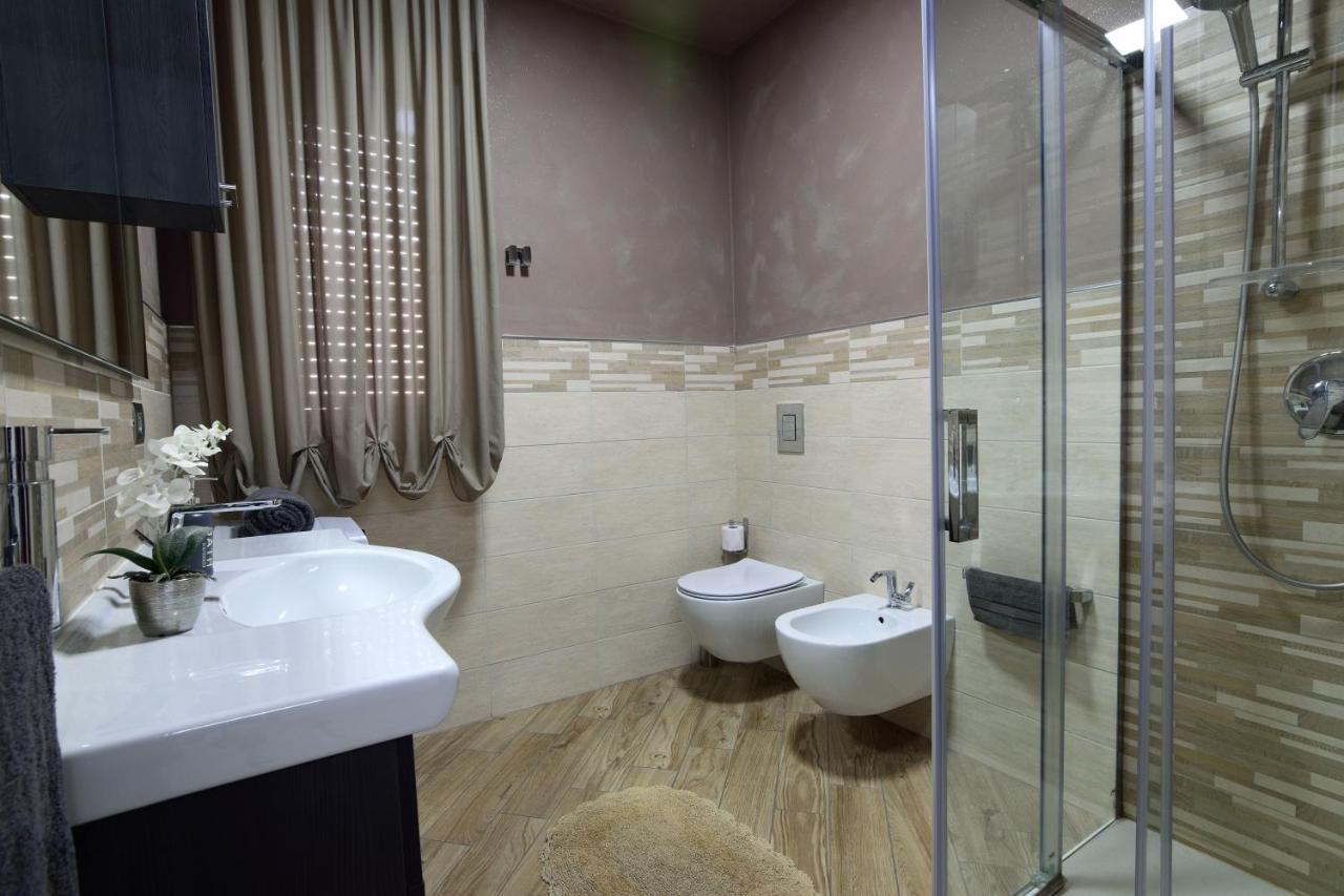 Luxury Garibaldi Apartment Alghero Ngoại thất bức ảnh