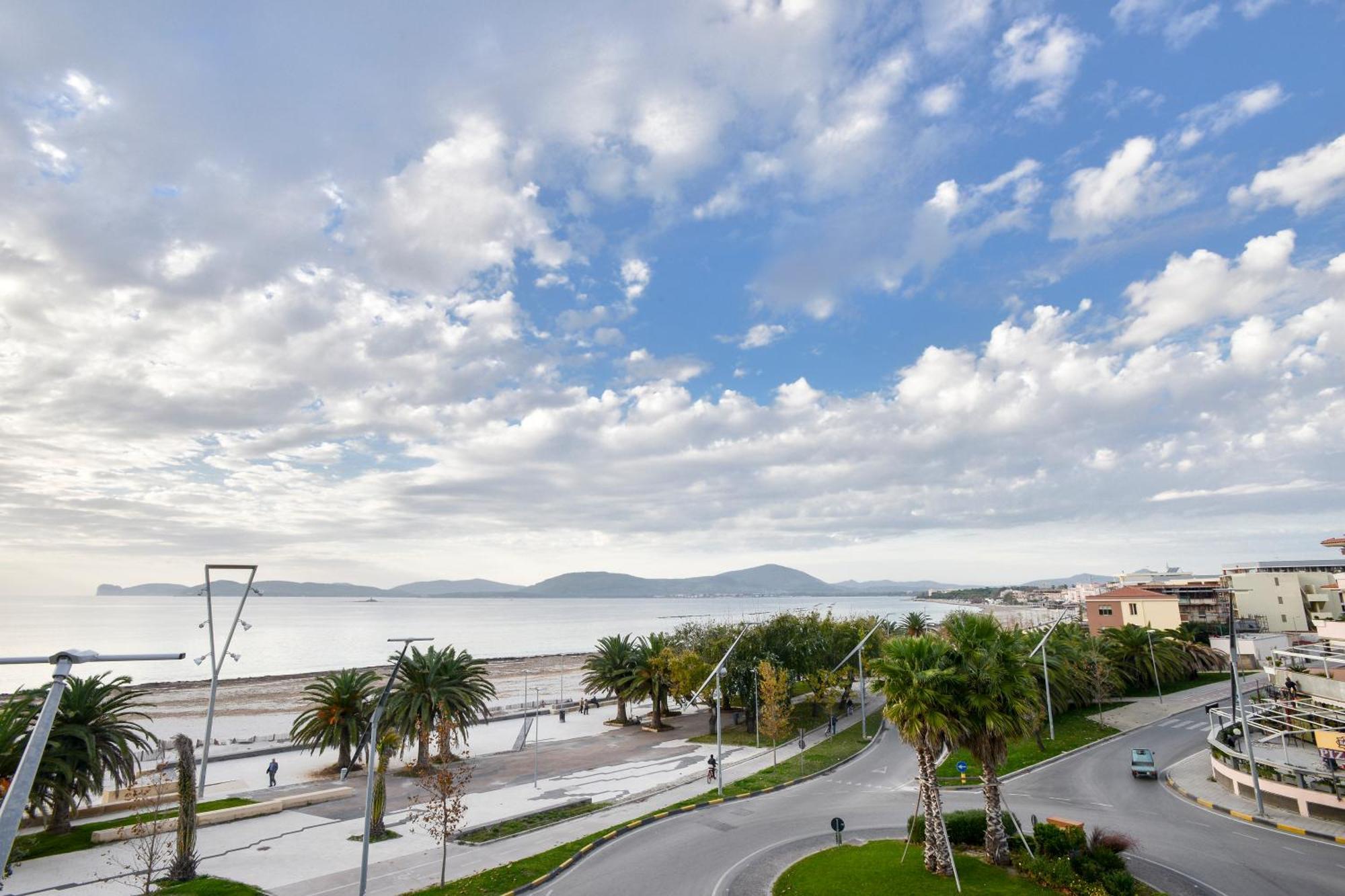 Luxury Garibaldi Apartment Alghero Ngoại thất bức ảnh